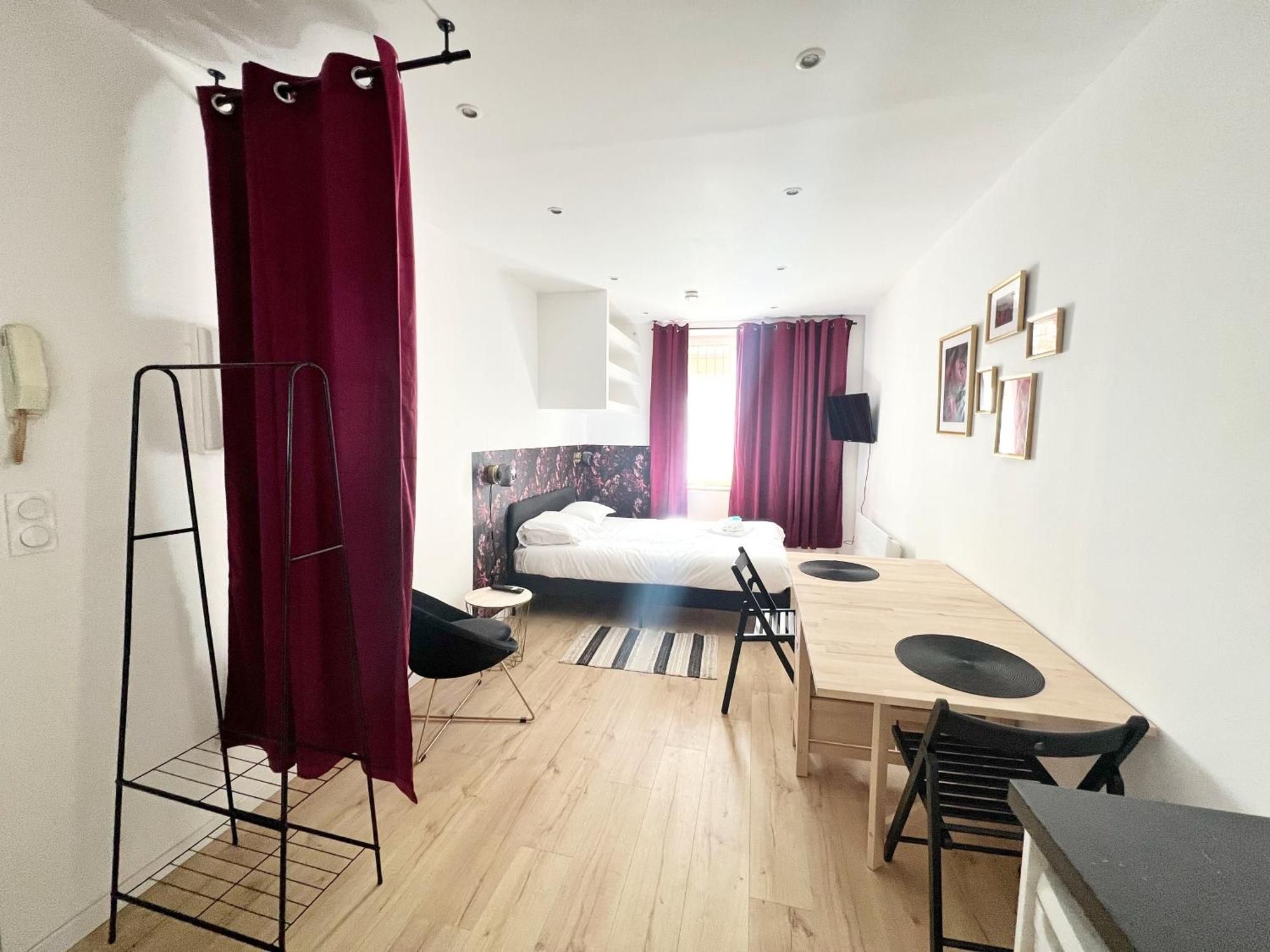 Le Stalingrad - Gare - Centre Apartman Toulouse Kültér fotó